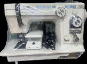 چرخ خیاطی ژانومه استوک مدل 808 3 چرخ خیاطی ژانومه استوک مدل 808